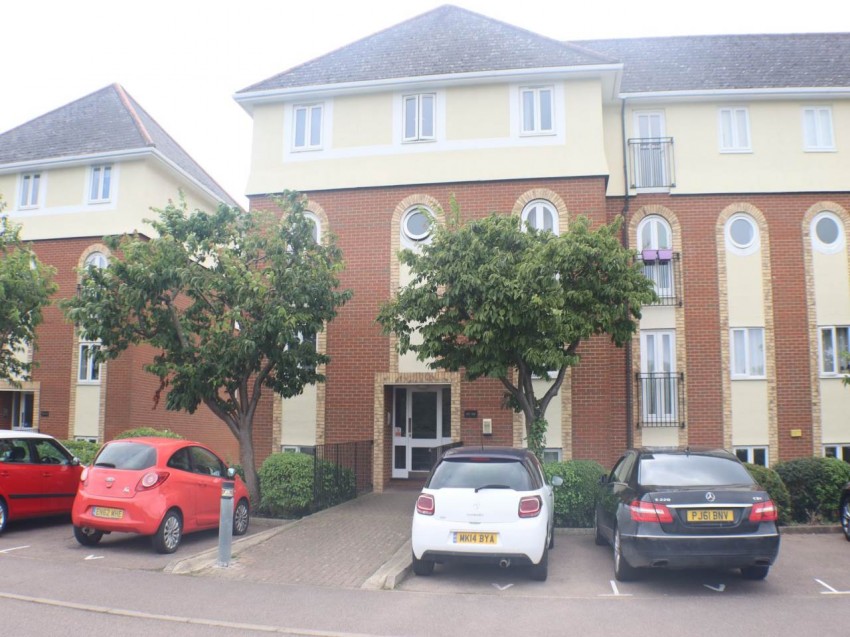 Images for Hatfield, Hertfordshire EAID:strats BID:0004-c910-f904-4fca
