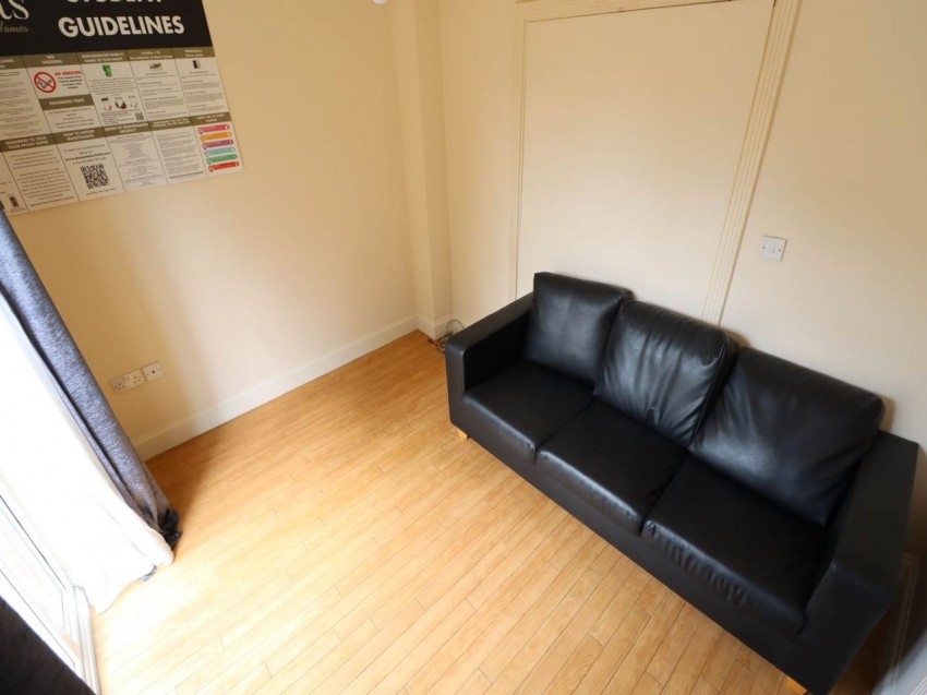 Images for Hatfield, Hertfordshire EAID:strats BID:0004-c910-f904-4fca