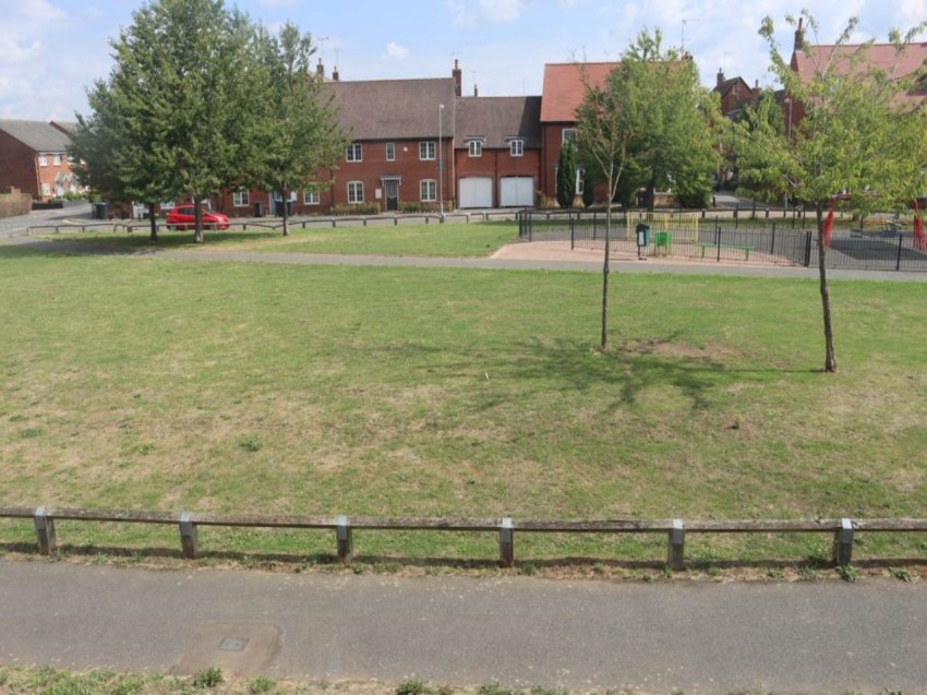 Images for Hatfield, Hertfordshire EAID:strats BID:0004-c910-f904-4fca