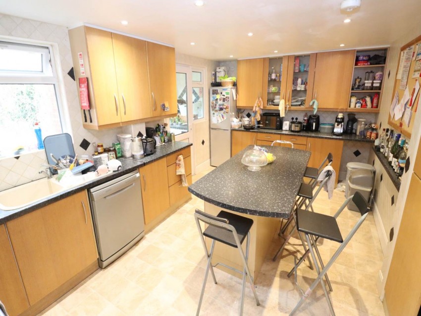 Images for Hatfield, Hertfordshire EAID:strats BID:0004-c910-f904-4fca