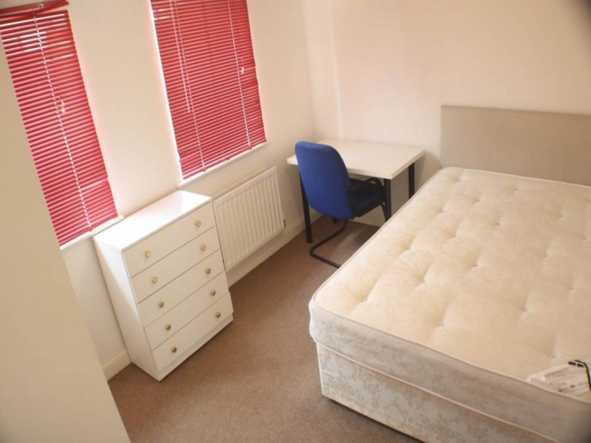 Images for Cunningham Avenue, Hatfield, Hertfordshire EAID:strats BID:0004-c910-f904-4fcf