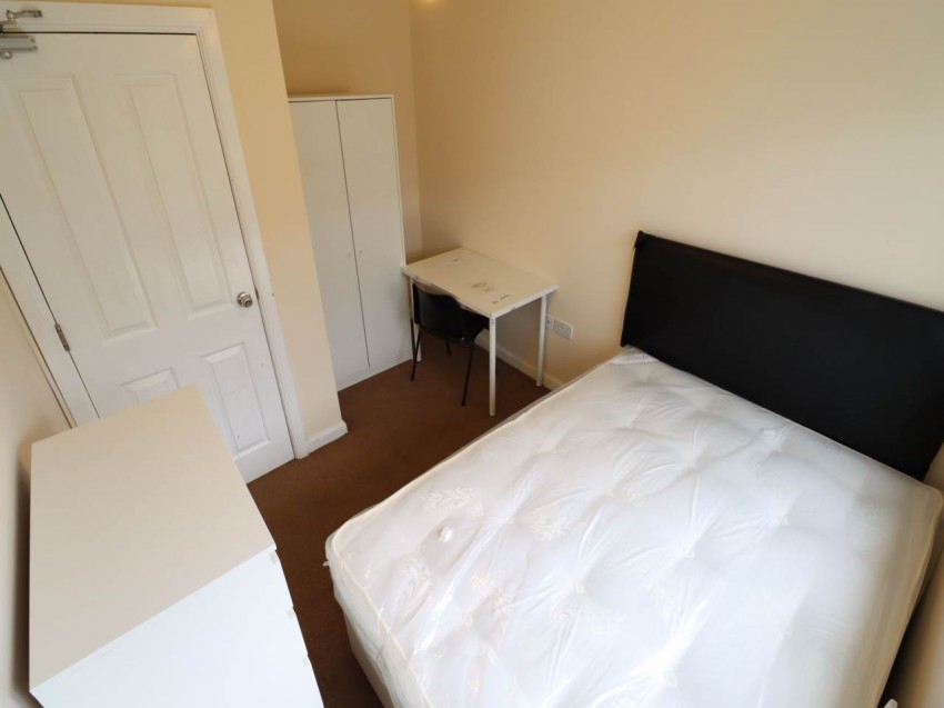 Images for Hatfield, Hertfordshire EAID:strats BID:0004-c910-f904-4fca