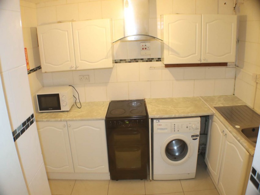 Images for Hatfield, Hertfordshire EAID:strats BID:0004-c910-f904-4fca