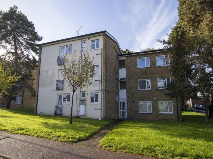 Images for Hatfield, Hertfordshire EAID:strats BID:0004-c910-f904-4fca