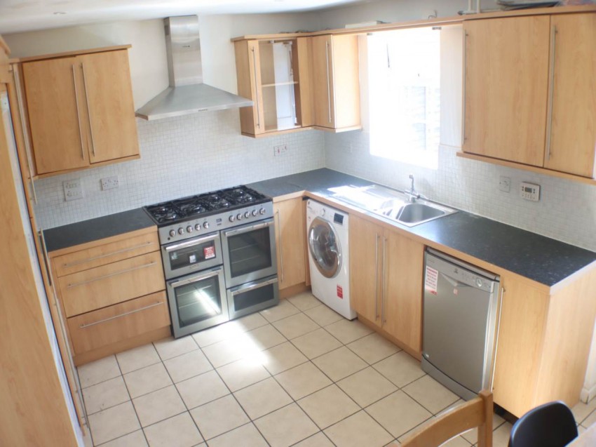 Images for Hatfield, Hertfordshire EAID:strats BID:0004-c910-f904-4fca