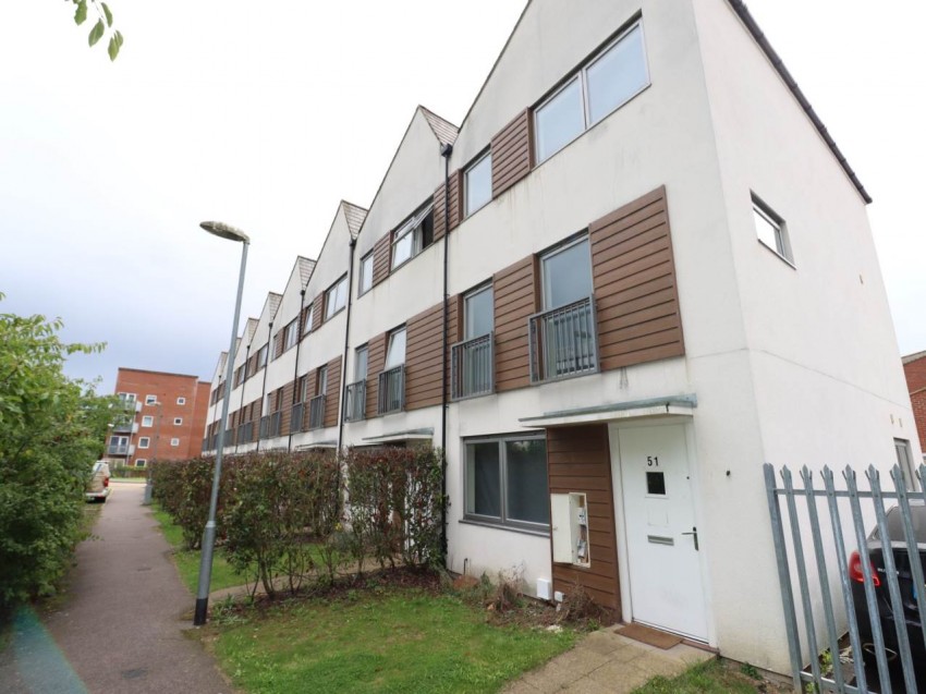 Images for Hatfield, Hertfordshire EAID:strats BID:0004-c910-f904-4fca
