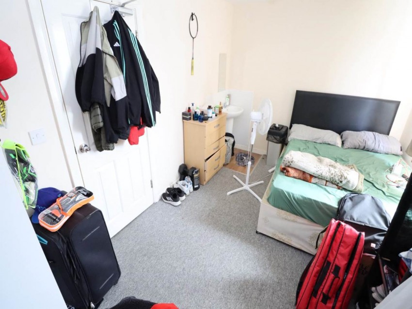 Images for Hatfield, Hertfordshire EAID:strats BID:0004-c910-f904-4fca