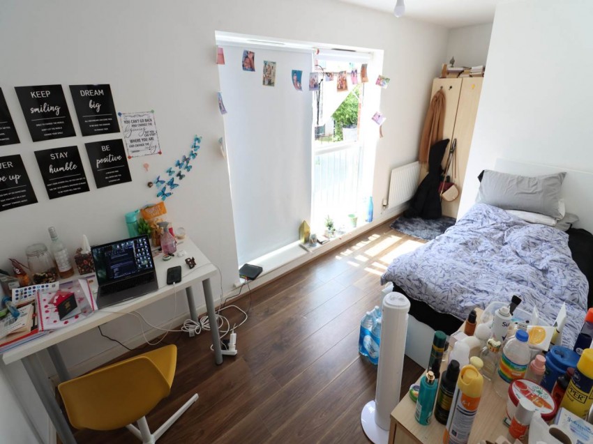 Images for Hatfield, Hertfordshire EAID:strats BID:0004-c910-f904-4fca