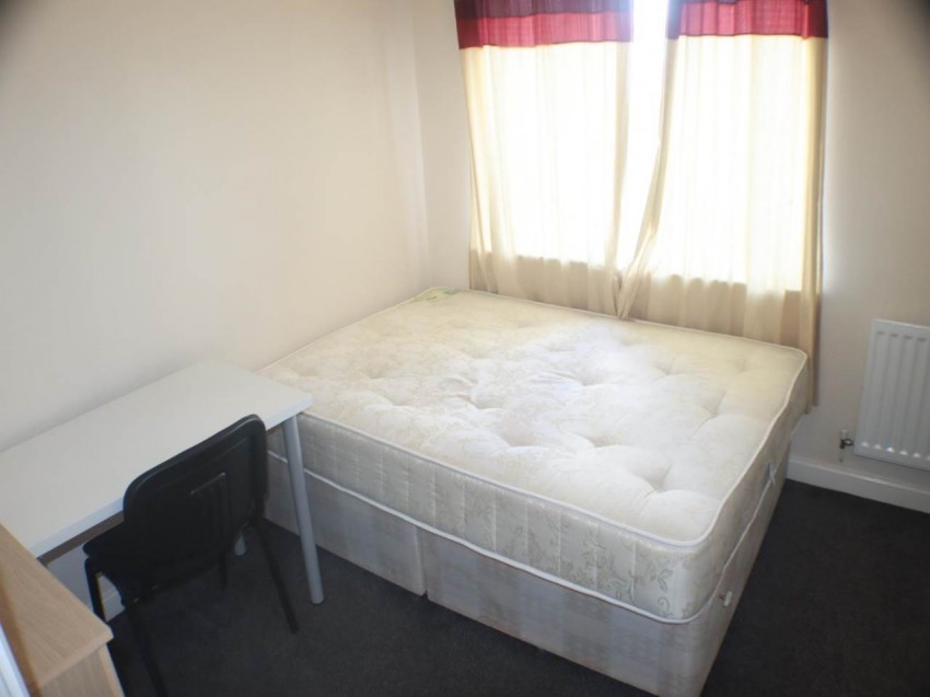 Images for Hatfield, Hertfordshire EAID:strats BID:0004-c910-f904-4fca