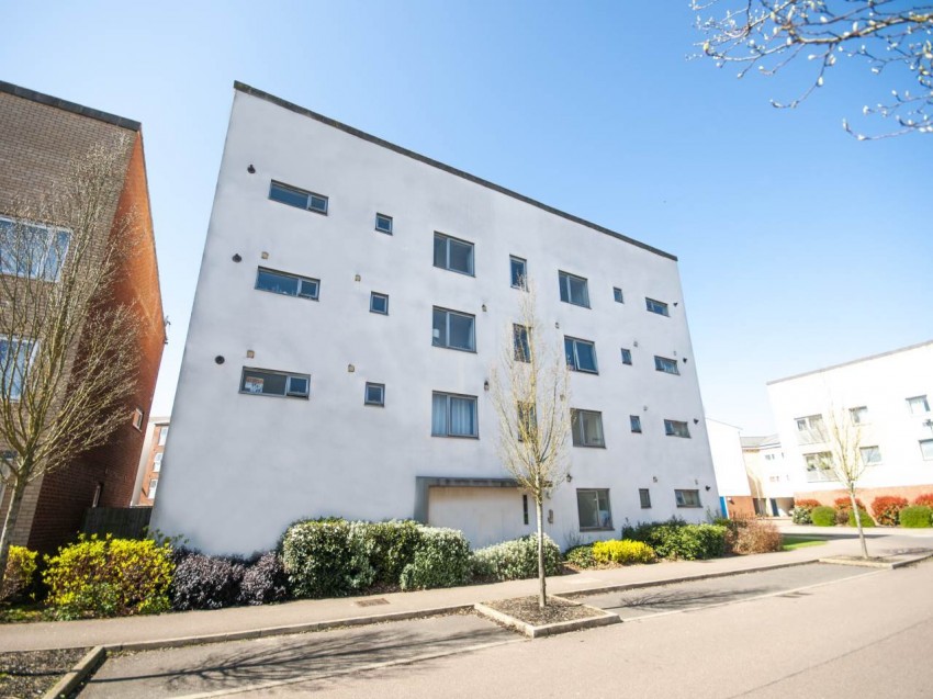 Images for Hatfield, Hertfordshire EAID:strats BID:0004-c910-f904-4fca