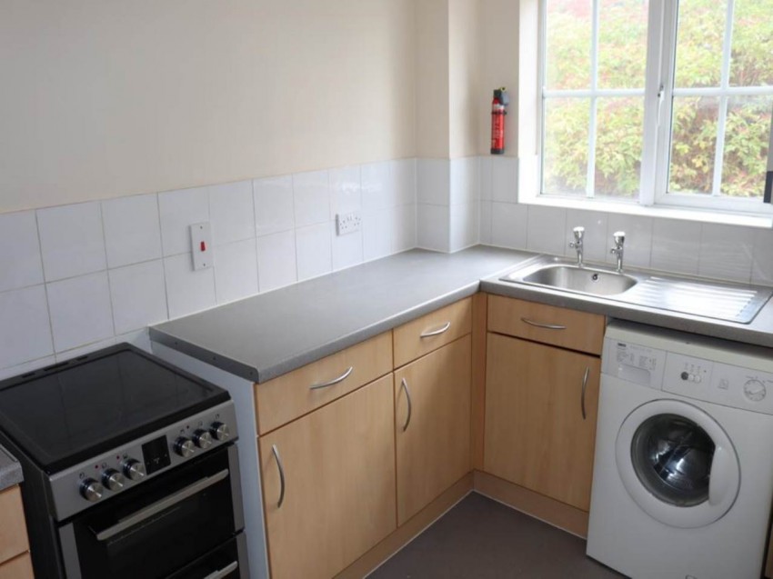 Images for Hatfield, Hertfordshire EAID:strats BID:0004-c910-f904-4fca