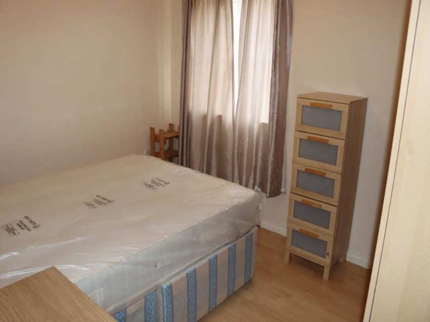 Images for Hatfield, Hertfordshire EAID:strats BID:0004-c910-f904-4fca