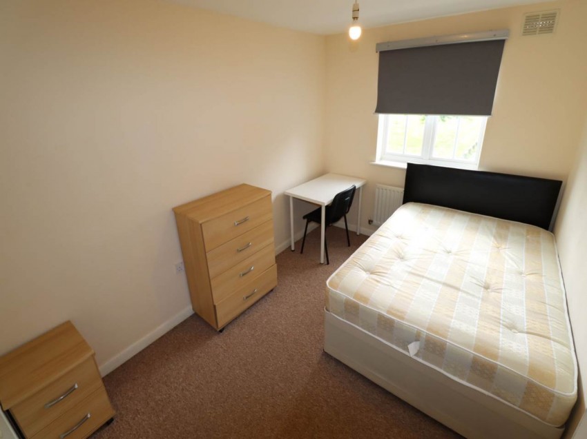 Images for Hatfield, Hertfordshire EAID:strats BID:0004-c910-f904-4fcf