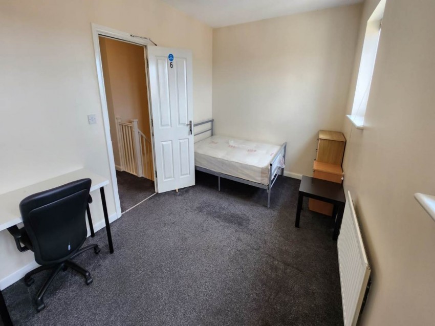 Images for Hatfield, Hertfordshire EAID:strats BID:0004-c910-f904-4fca