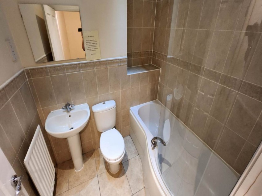 Images for Hatfield, Hertfordshire EAID:strats BID:0004-c910-f904-4fca