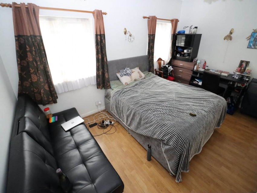 Images for Hatfield, Hertfordshire EAID:strats BID:0004-c910-f904-4fca