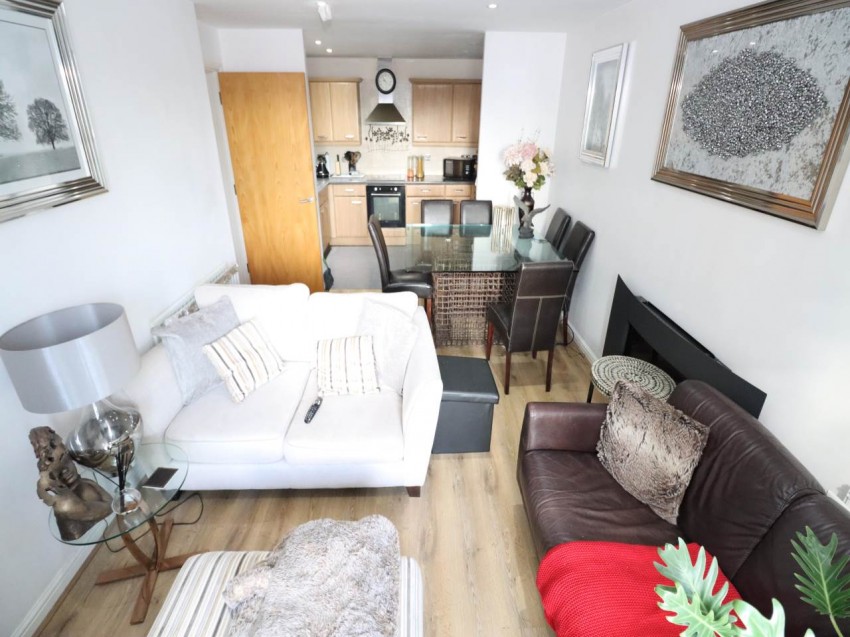 Images for Hatfield, Hertfordshire EAID:strats BID:0004-c910-f904-4fca