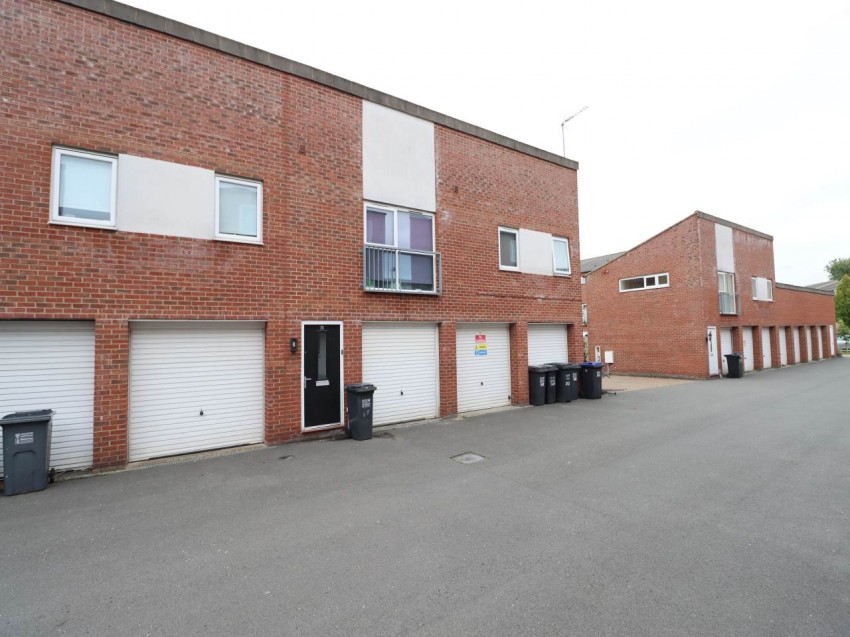 Images for Hatfield, Hertfordshire EAID:strats BID:0004-c910-f904-4fca