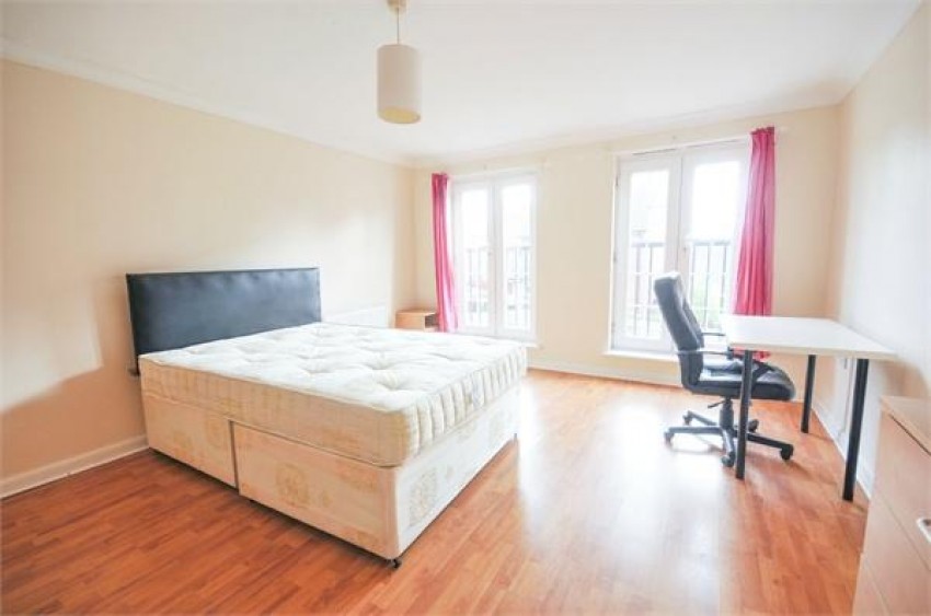 Images for The Runway, Hatfield, Hertfordshire EAID:823 BID:1386